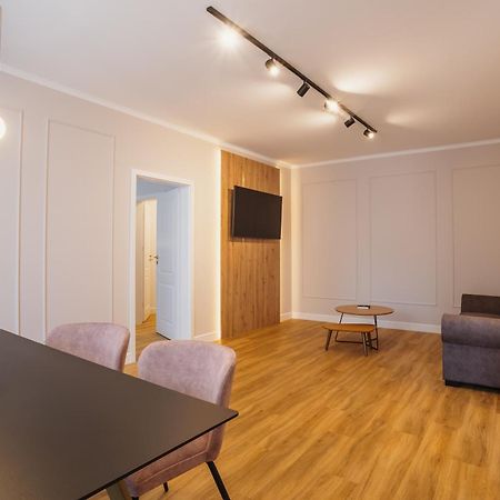 Bloom Downtown Suites Cluj-Napoca Exterior foto