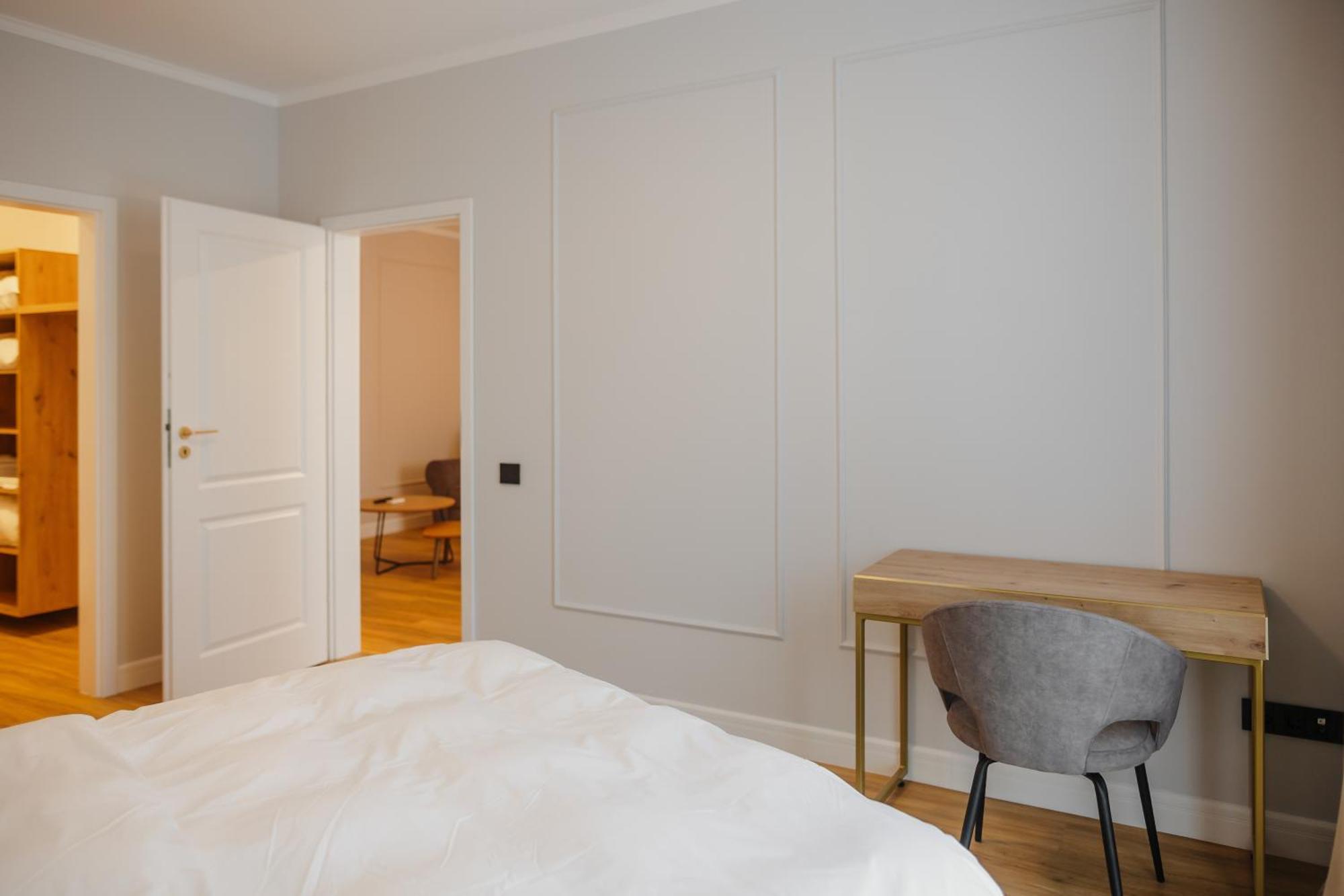 Bloom Downtown Suites Cluj-Napoca Exterior foto