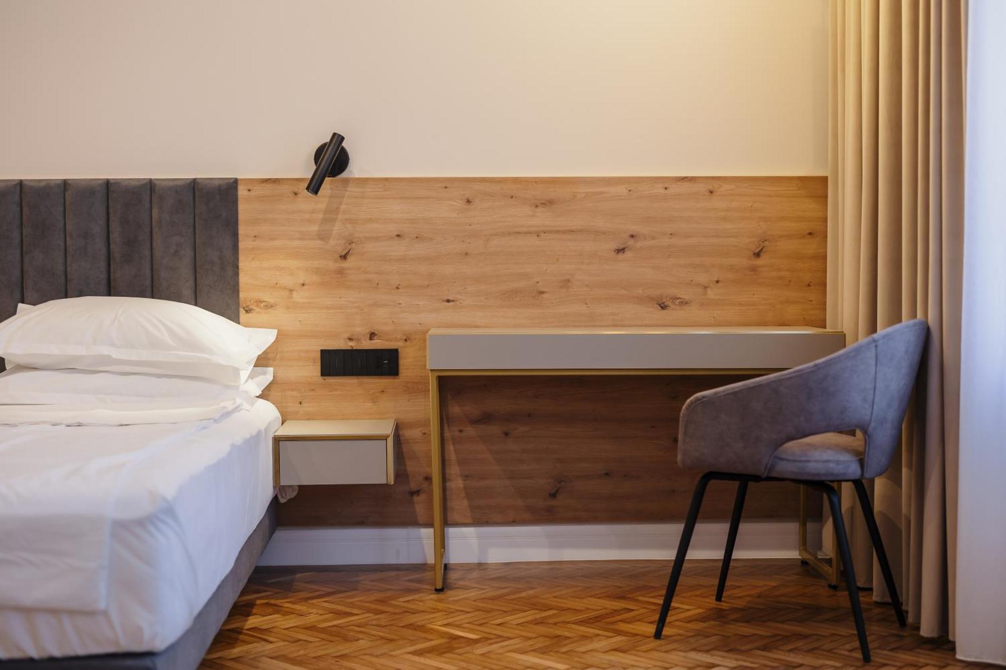 Bloom Downtown Suites Cluj-Napoca Exterior foto