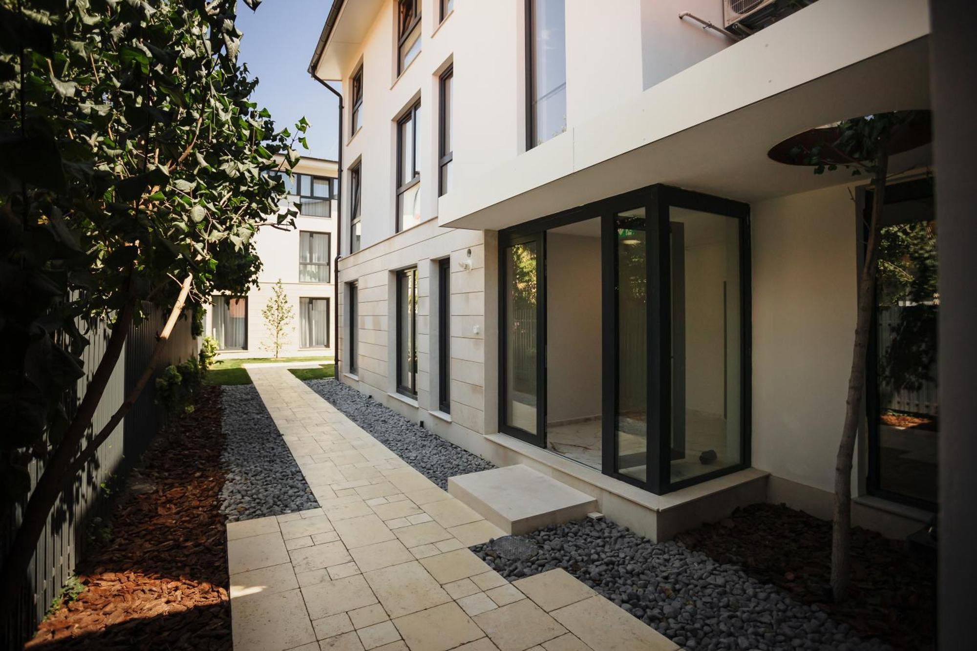 Bloom Downtown Suites Cluj-Napoca Exterior foto