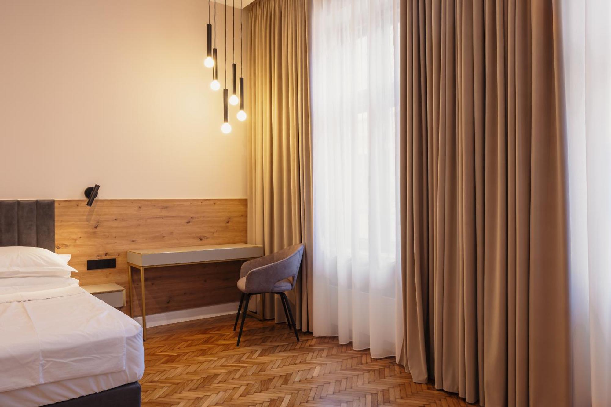 Bloom Downtown Suites Cluj-Napoca Exterior foto